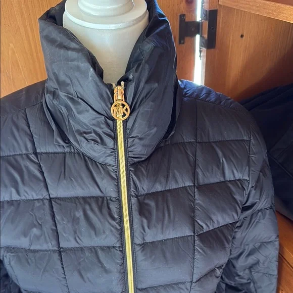 Michael Kors Black Quilted Puffer Jacket with Gold Zipper - Picture 2 of 8